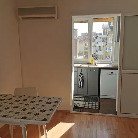 4th Floor Apartament *